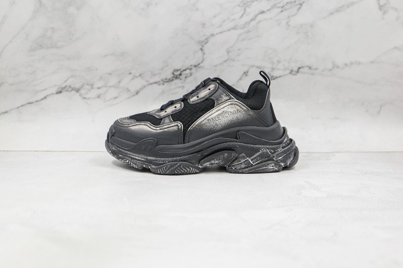 Balenciaga Triple S Shoes BTSS10000112