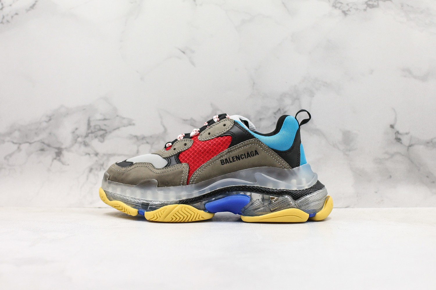  Balenciaga Triple S Shoes BTSS10000121