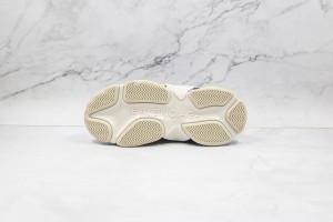 Balenciaga Triple S Shoes BTSS10000122