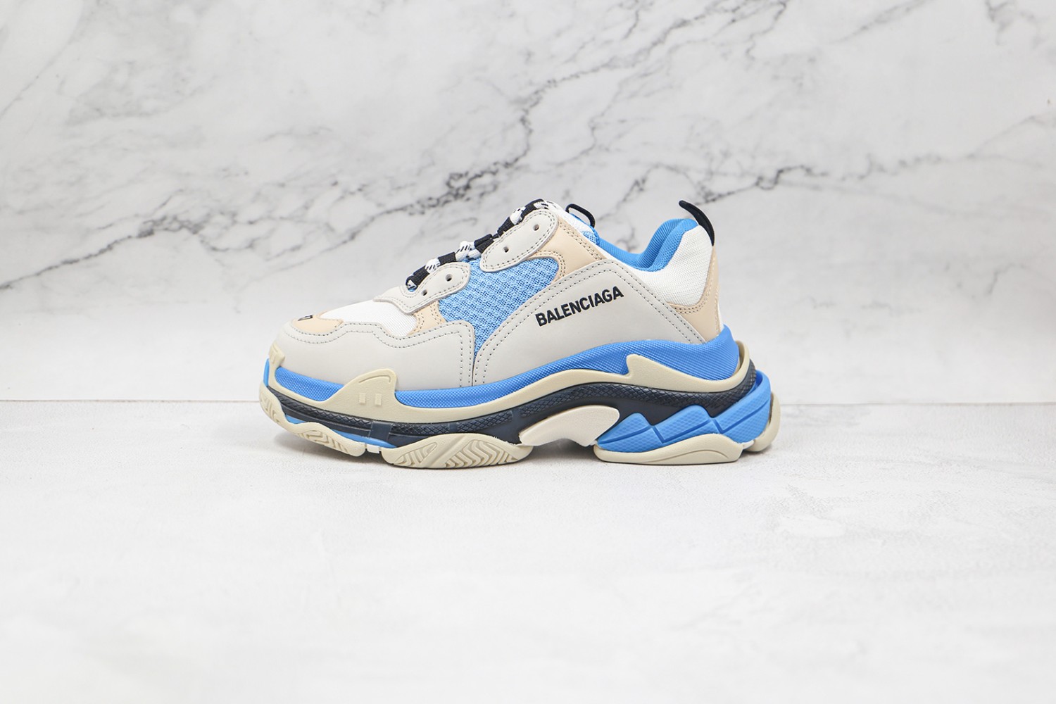Balenciaga Triple S Shoes BTSS10000122