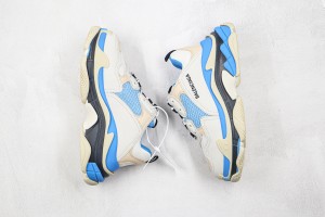 Balenciaga Triple S Shoes BTSS10000122