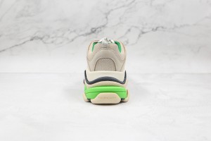 Balenciaga Triple S Shoes BTSS10000124