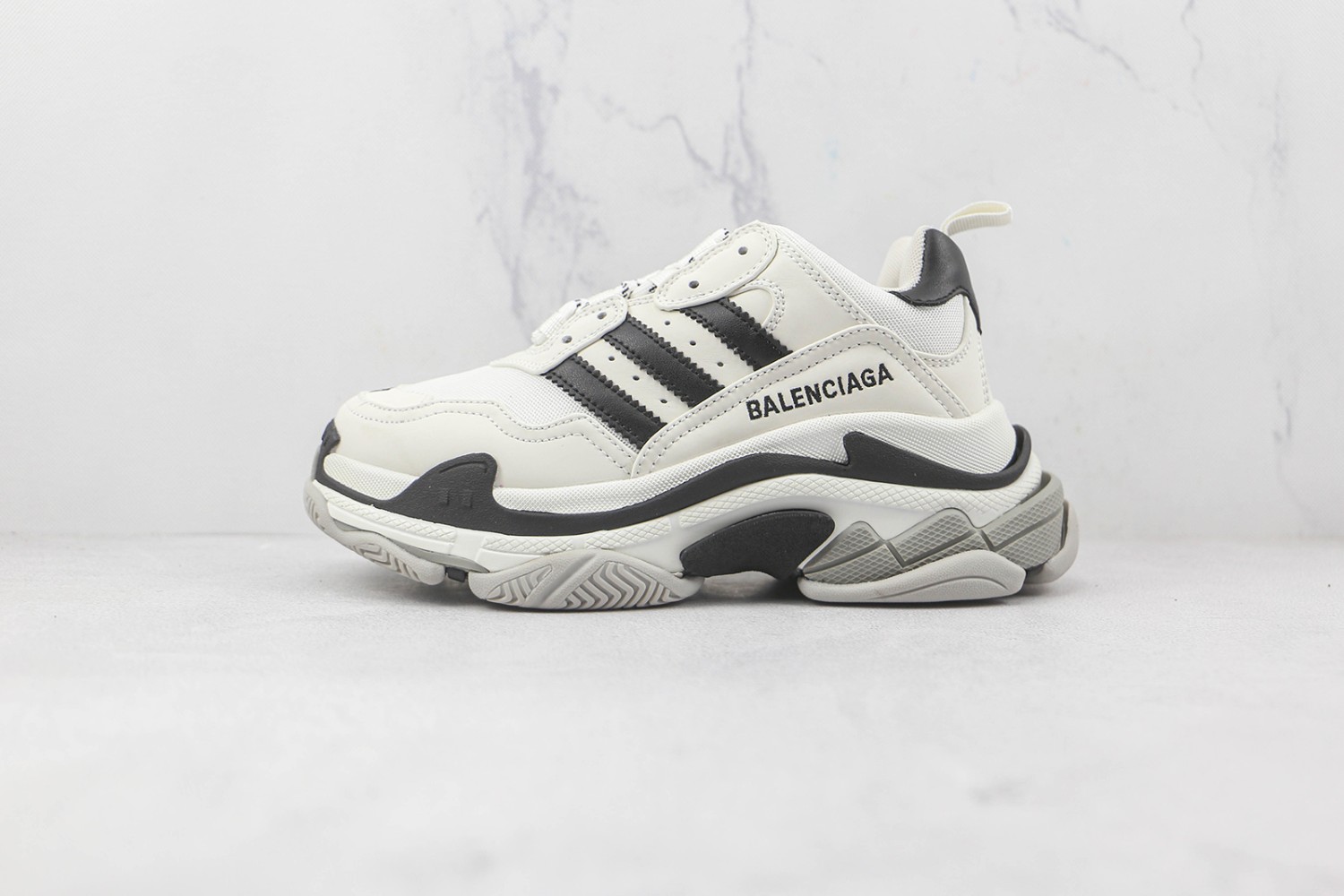 Balenciaga Triple S Shoes BTSS10000128