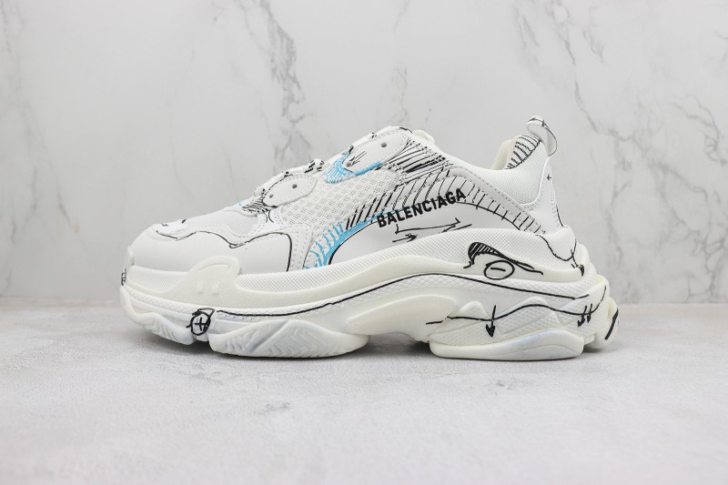 Balenciaga Triple S Shoes BTSS1000016