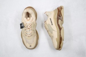  Balenciaga Triple S Shoes BTSS1000023