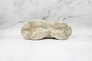 Balenciaga Triple S Shoes BTSS1000025