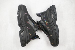 Balenciaga Triple S Shoes BTSS1000027