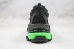 Balenciaga Triple S Shoes BTSS1000028