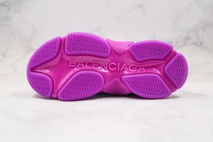 Balenciaga Triple S Shoes BTSS1000031