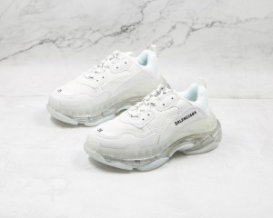 Balenciaga Triple S Shoes BTSS1000037