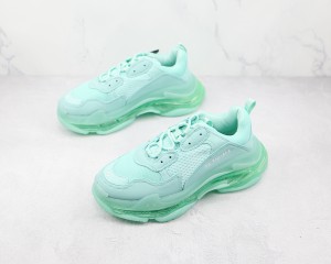 Balenciaga Triple S Shoes BTSS1000039