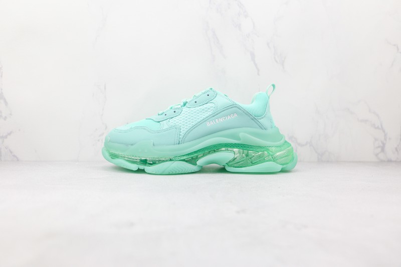 Balenciaga Triple S Shoes BTSS1000039