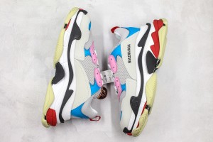 Balenciaga Triple S Shoes BTSS1000041