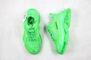 Balenciaga Triple S Shoes BTSS1000042