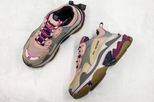 Balenciaga Triple S Shoes BTSS1000047