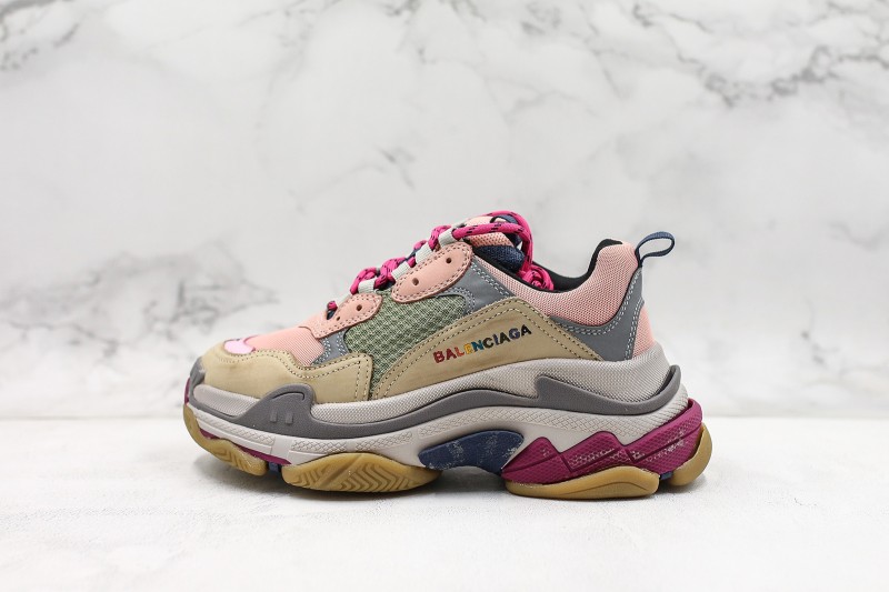 Balenciaga Triple S Shoes BTSS1000047