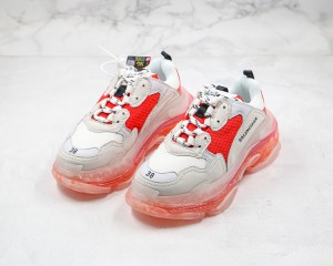  Balenciaga Triple S Shoes BTSS1000054