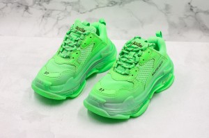 Balenciaga Triple S Shoes BTSS1000057