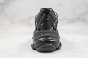  Balenciaga Triple S Shoes BTSS1000071