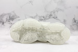 Balenciaga Triple S Shoes BTSS1000078