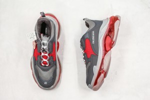  Balenciaga Triple S Shoes BTSS1000080