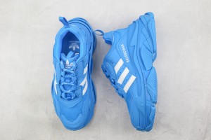 Balenciaga Triple S Shoes BTSS1000086