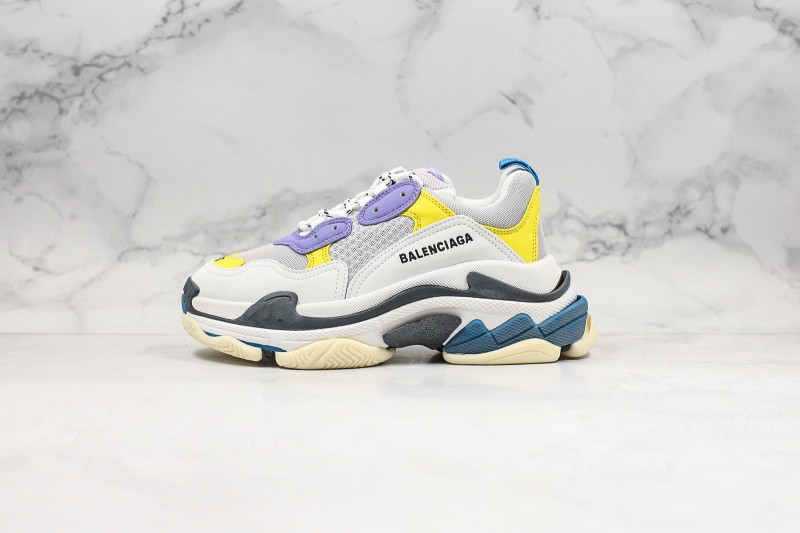 Balenciaga Triple S Shoes BTSS1000088
