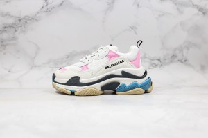  Balenciaga Triple S Shoes BTSS1000090