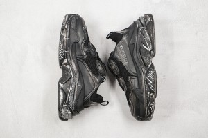 Balenciaga Triple S Shoes BTSS1000094
