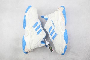 Balenciaga Triple S Shoes BTSS1000096