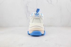 Balenciaga Triple S Shoes BTSS1000096