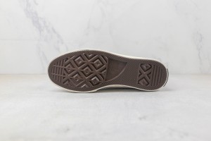 Converse High Top Sneaker CHTS10000103