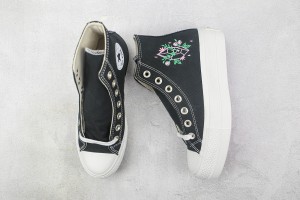 Converse High Top Sneaker CHTS10000105
