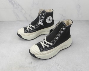 Converse High Top Sneaker CHTS10000106