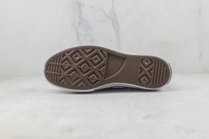 Converse Low Top Sneaker CHTS10000110