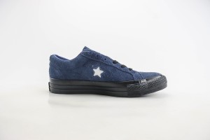 Converse Low Top Sneaker CHTS1000020