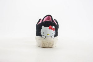 Converse Low Top Sneaker CHTS1000021