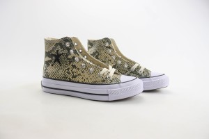 Converse High Top Sneaker CHTS1000022