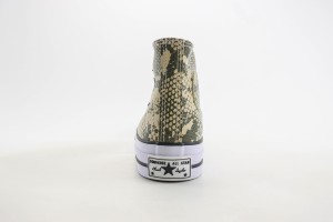 Converse High Top Sneaker CHTS1000022