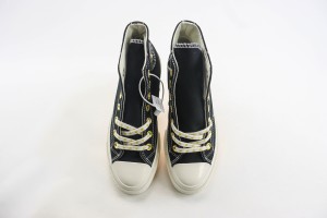 Converse High Top Sneaker CHTS1000025