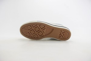 Converse Low Top Sneaker CHTS1000032