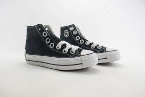 Converse High Top Sneaker CHTS1000042