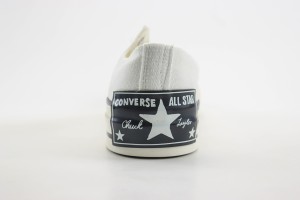 Converse Low Top Sneaker CHTS1000044