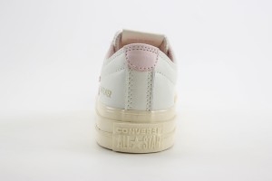 Converse Low Top Sneaker CHTS1000045