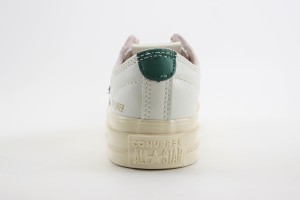 Converse Low Top Sneaker CHTS1000046