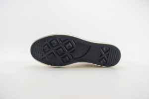 Converse High Top Sneaker CHTS1000049