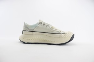 Converse Low Top Sneaker CHTS1000055