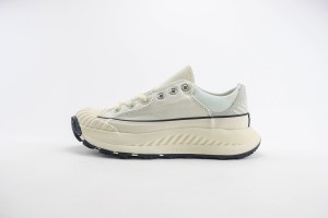 Converse Low Top Sneaker CHTS1000055