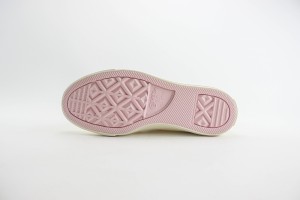 Converse High Top Sneaker CHTS1000059