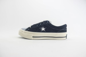 Converse Low Top Sneaker CHTS1000060